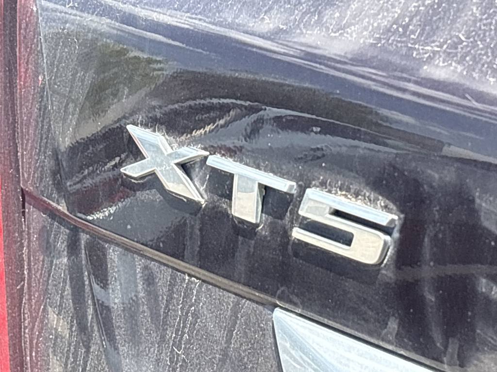 Thumbnail: 2021 Cadillac XT5 - 7