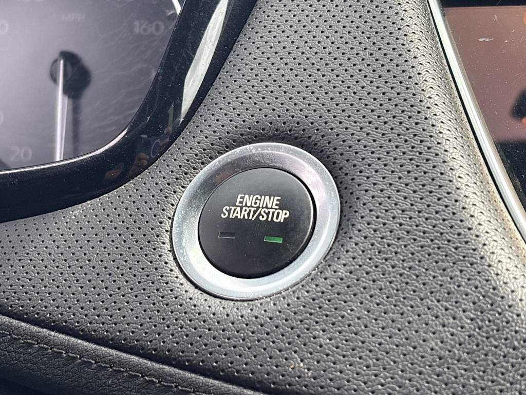 Thumbnail: 2023 Cadillac XT5 - 21