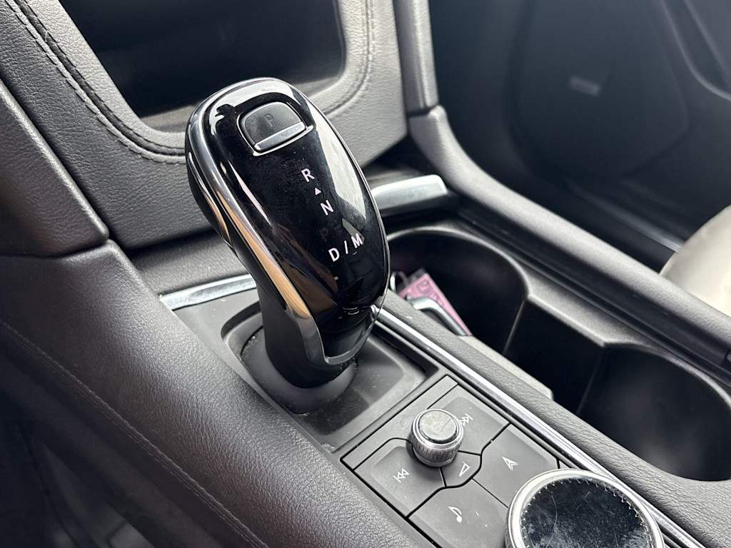 Thumbnail: 2023 Cadillac XT5 - 14