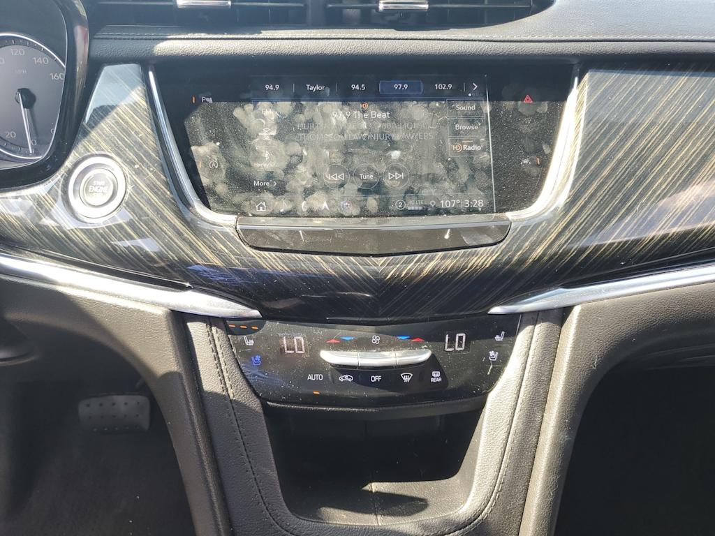 Thumbnail: 2023 Cadillac XT6 - 11