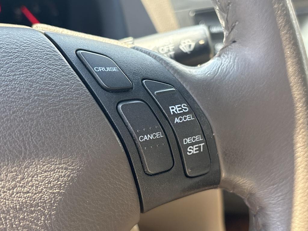 Thumbnail: 2005 Honda Accord - 21