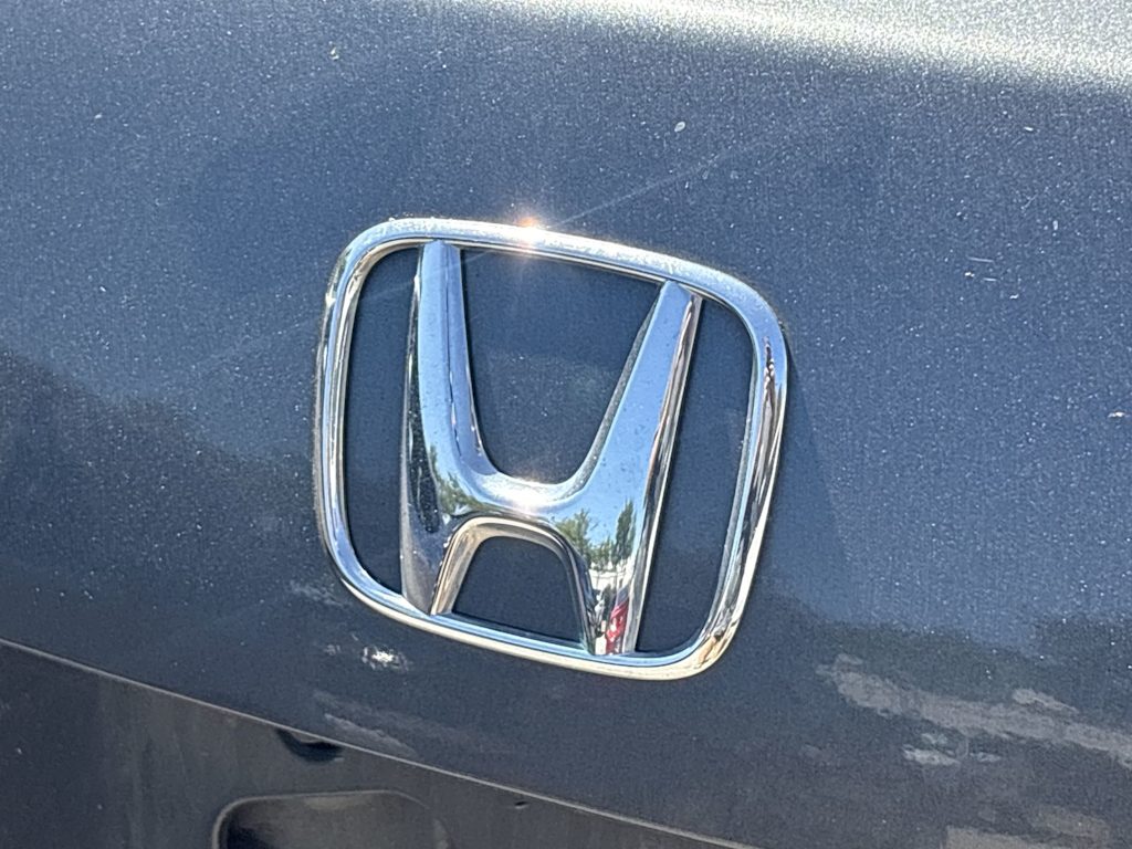 Thumbnail: 2012 Honda Accord - 18