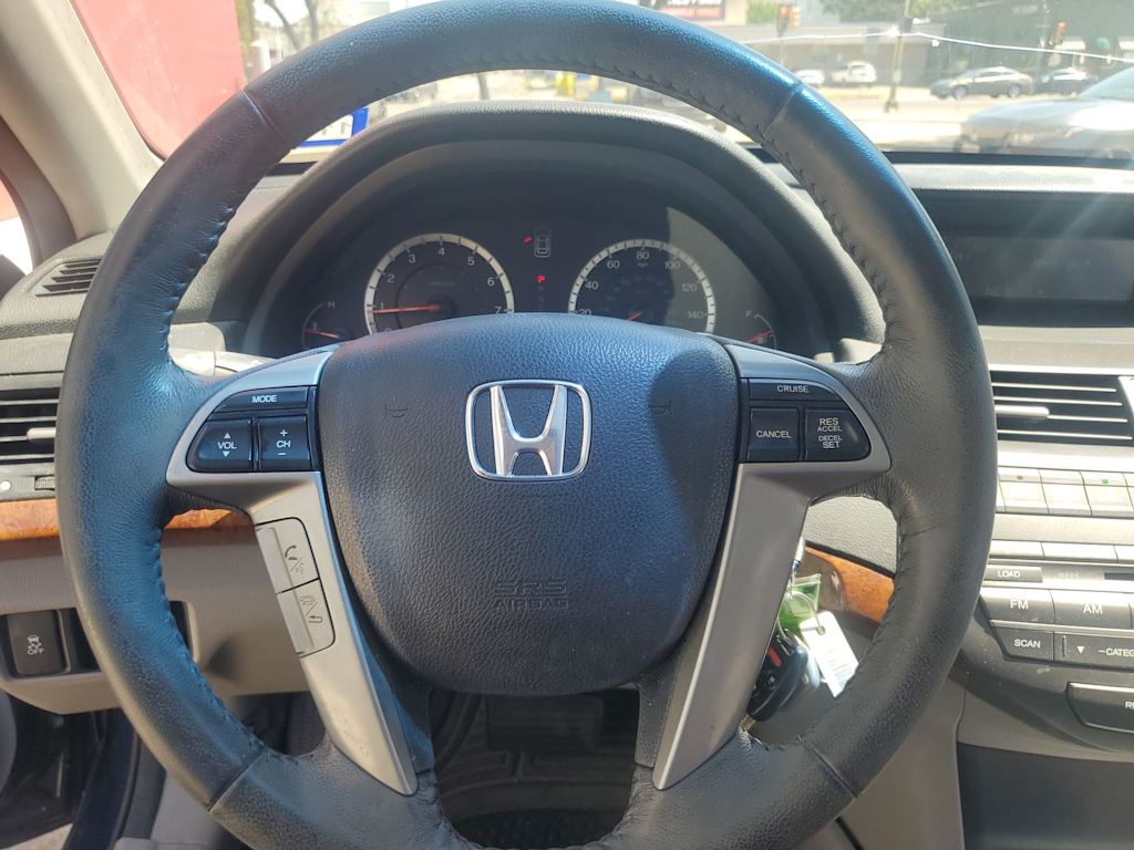 Thumbnail: 2012 Honda Accord - 8
