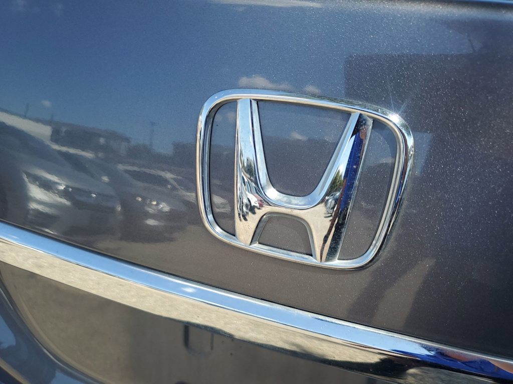 Thumbnail: 2013 Honda Accord - 18