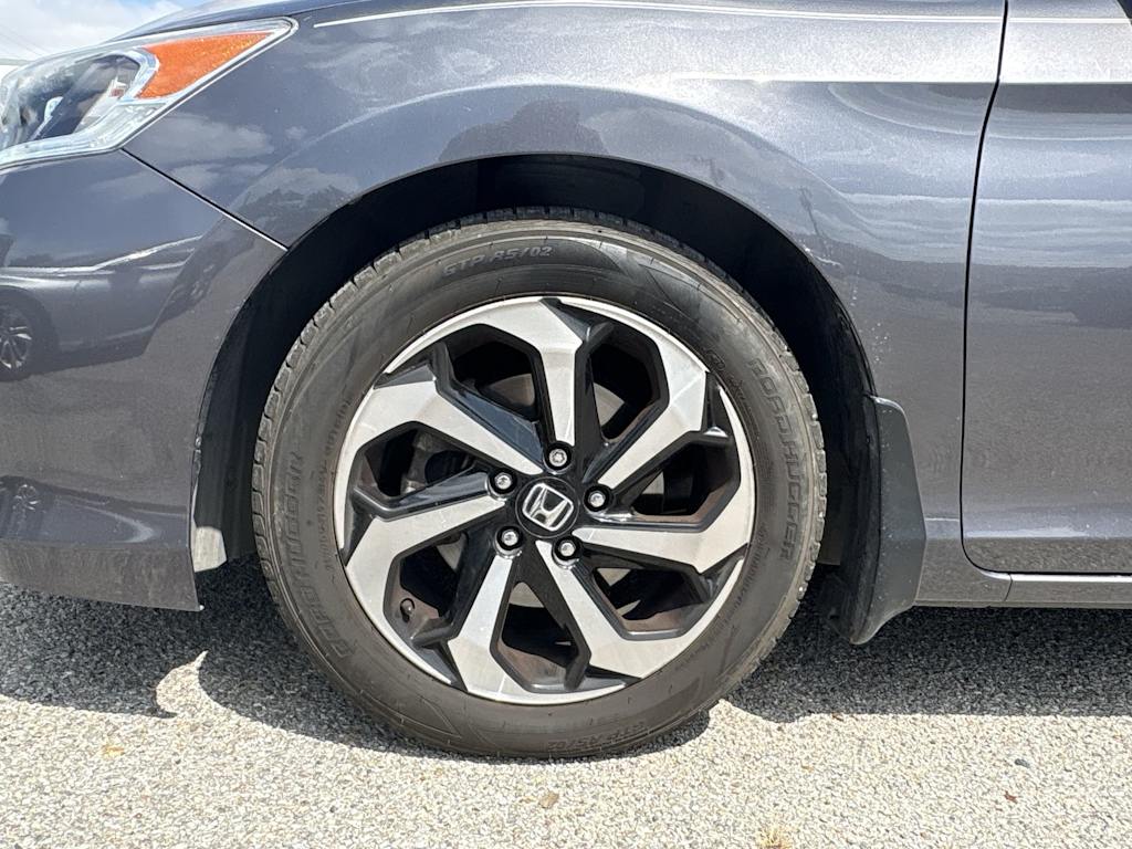 Thumbnail: 2016 Honda Accord - 8