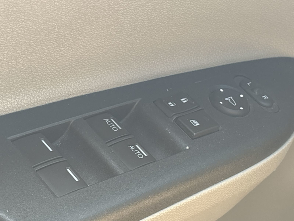 Thumbnail: 2016 Honda Accord - 24