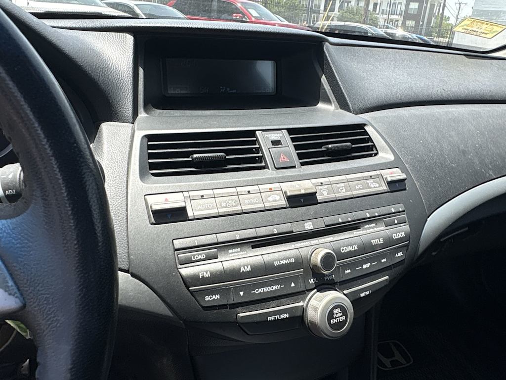 Thumbnail: 2010 Honda Accord - 10