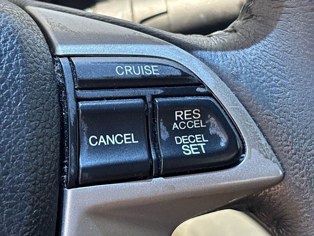 Thumbnail: 2010 Honda Accord - 19