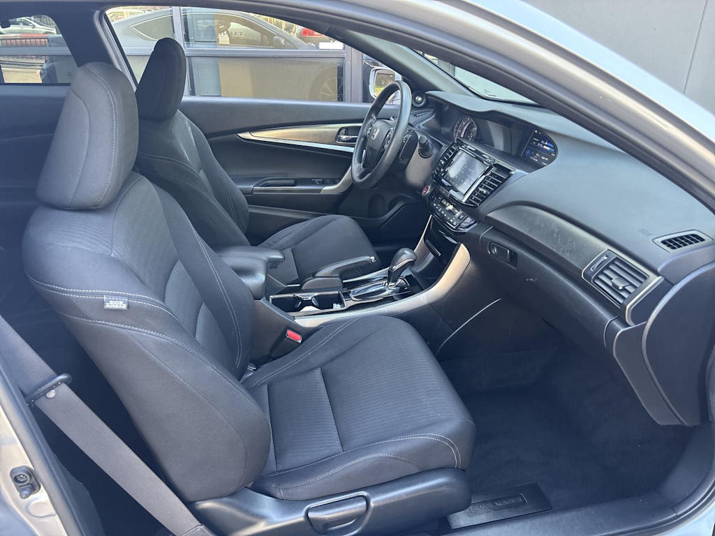 Thumbnail: 2017 Honda Accord - 11