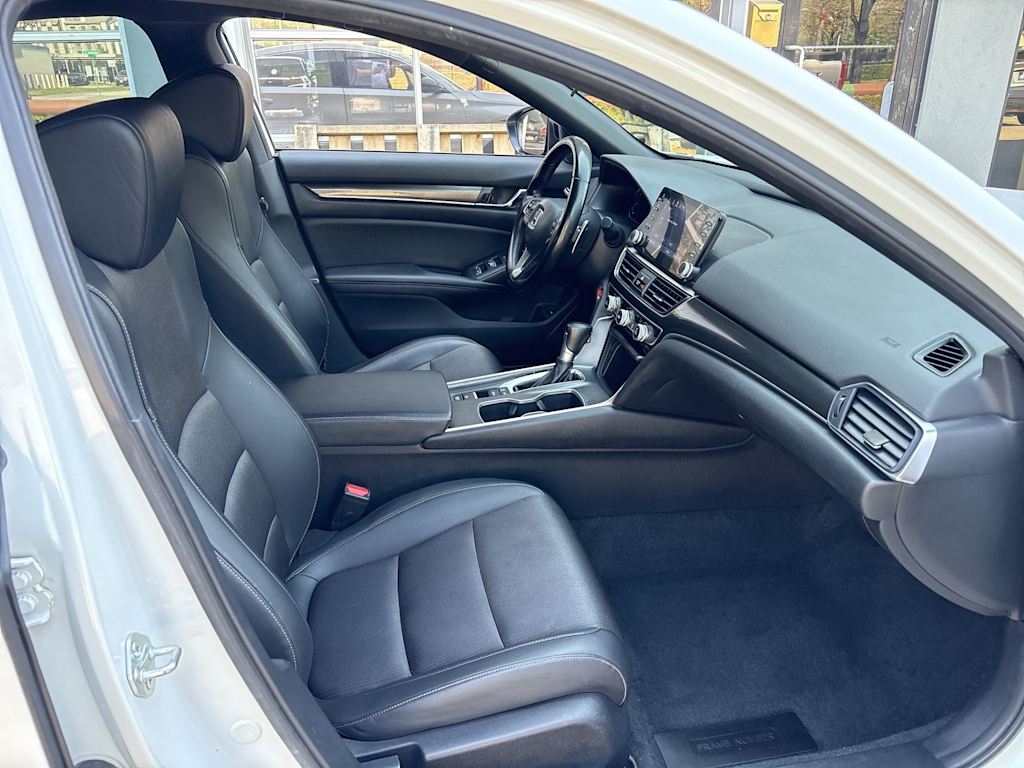 Thumbnail: 2022 Honda Accord - 10