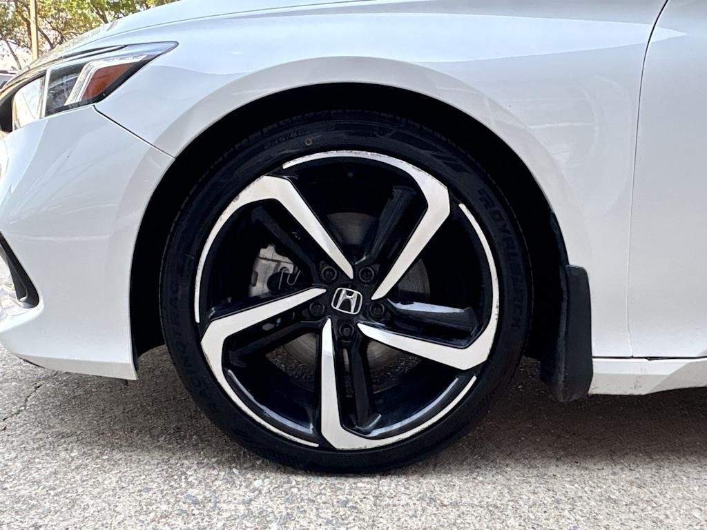 Thumbnail: 2022 Honda Accord - 8