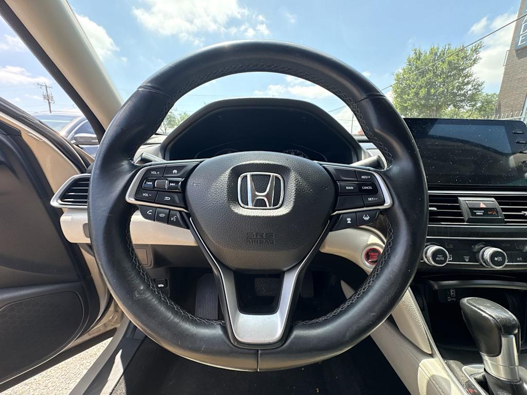 Thumbnail: 2018 Honda Accord - 9