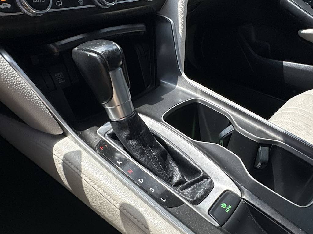 Thumbnail: 2018 Honda Accord - 11