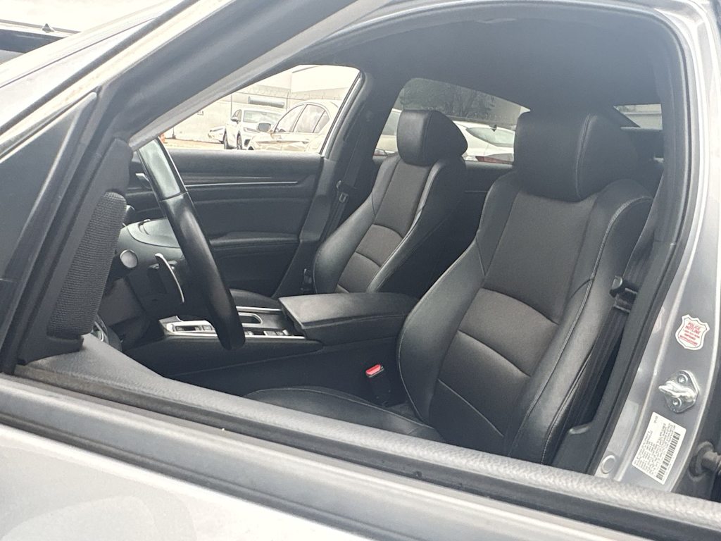 2022 Honda Accord Hybrid Sport - Photo 10