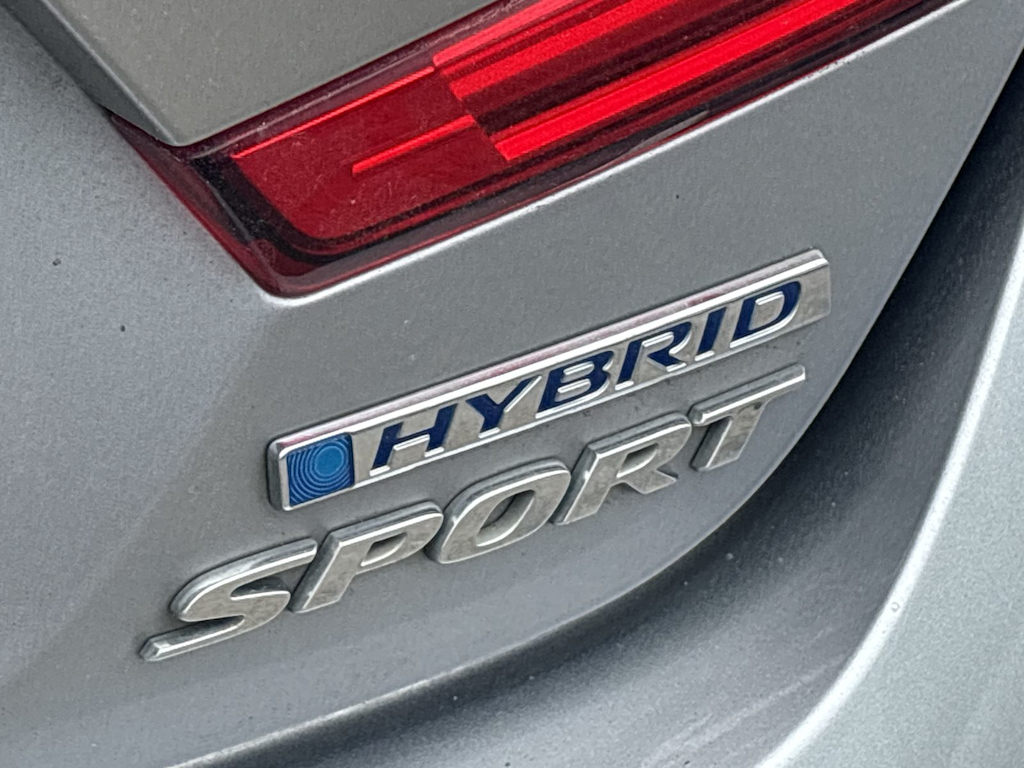 2022 Honda Accord Hybrid Sport - Photo 18