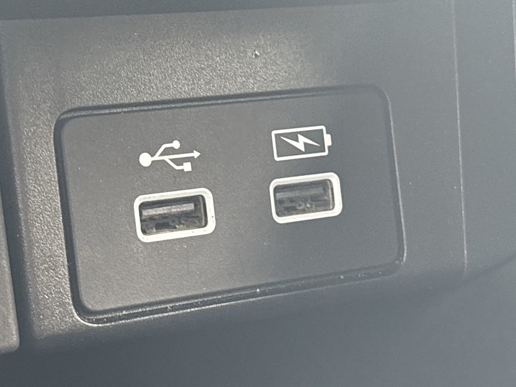 2022 Honda Accord Hybrid Sport - Photo 23