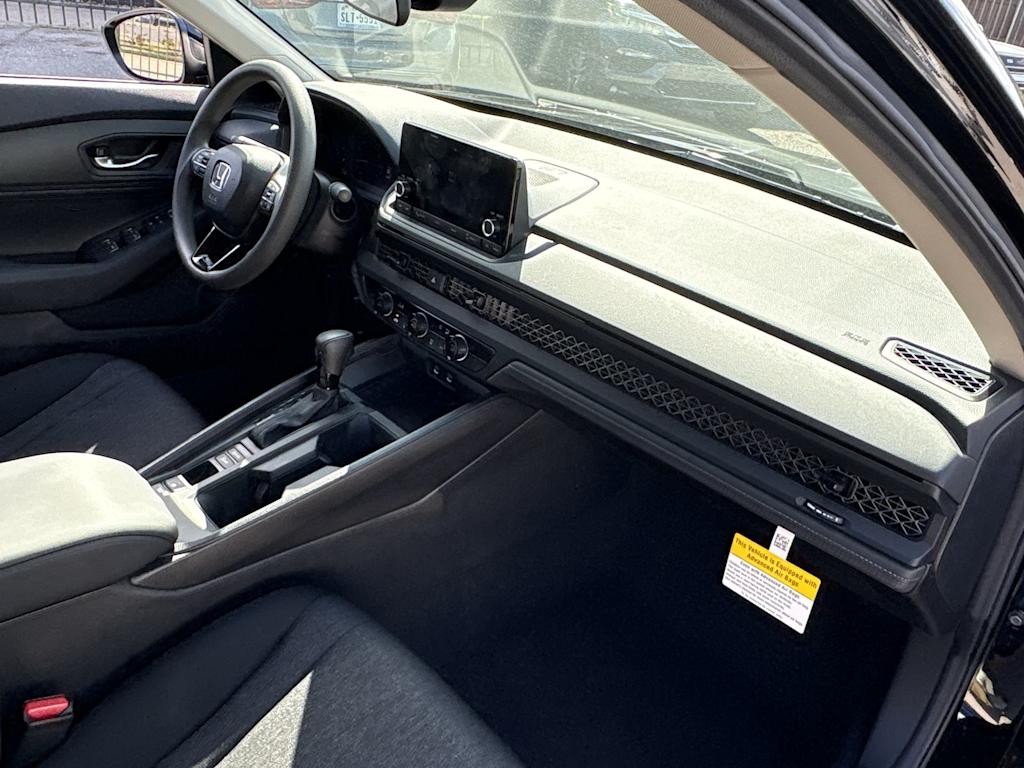 Thumbnail: 2025 Honda Accord - 9