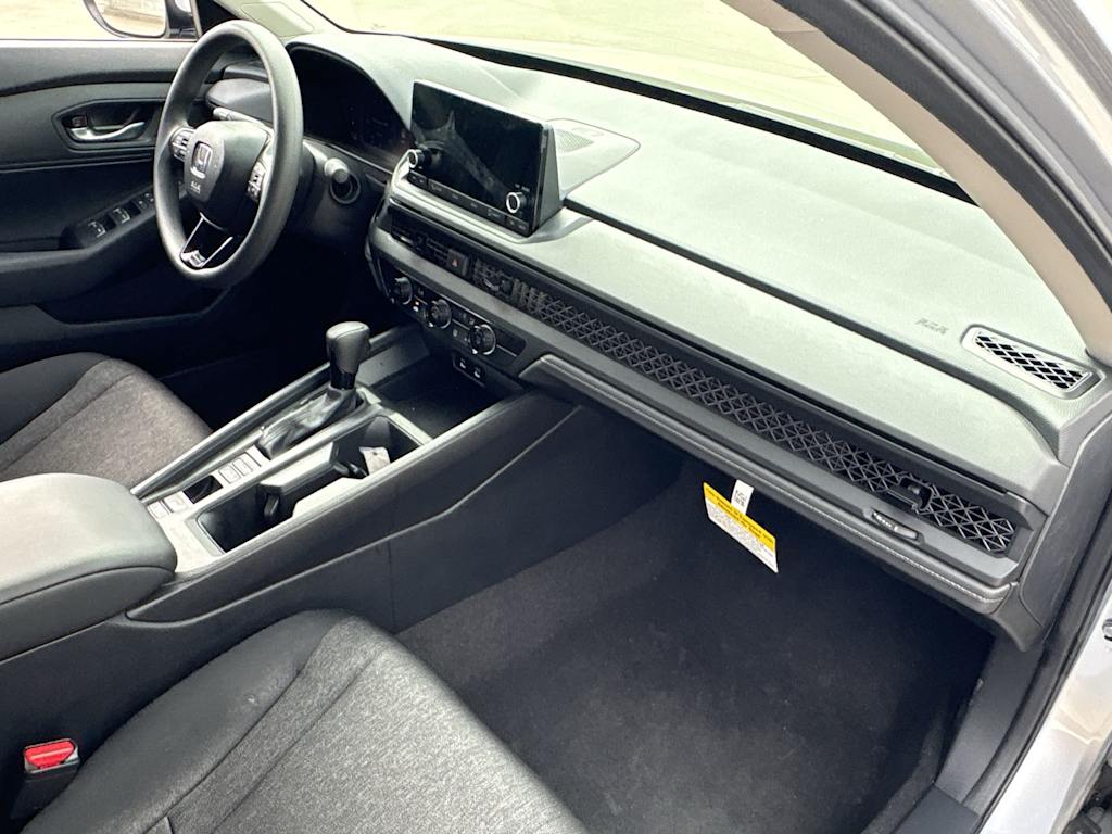 Thumbnail: 2025 Honda Accord - 9