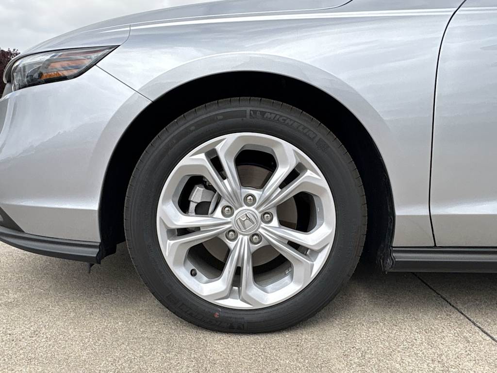 Thumbnail: 2025 Honda Accord - 8