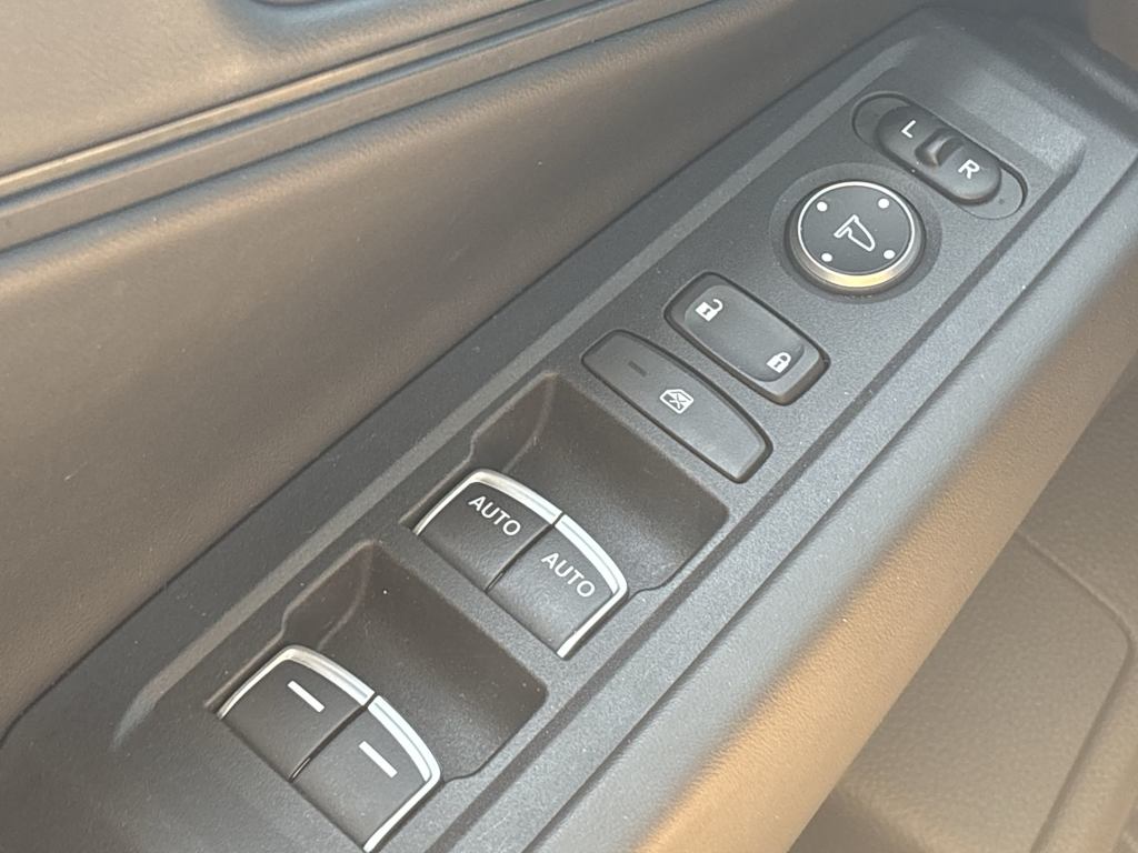 Thumbnail: 2023 Honda Accord - 24