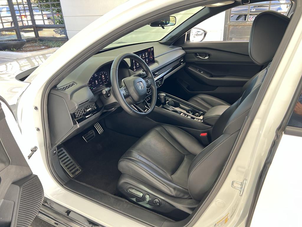 Thumbnail: 2023 Honda Accord - 10