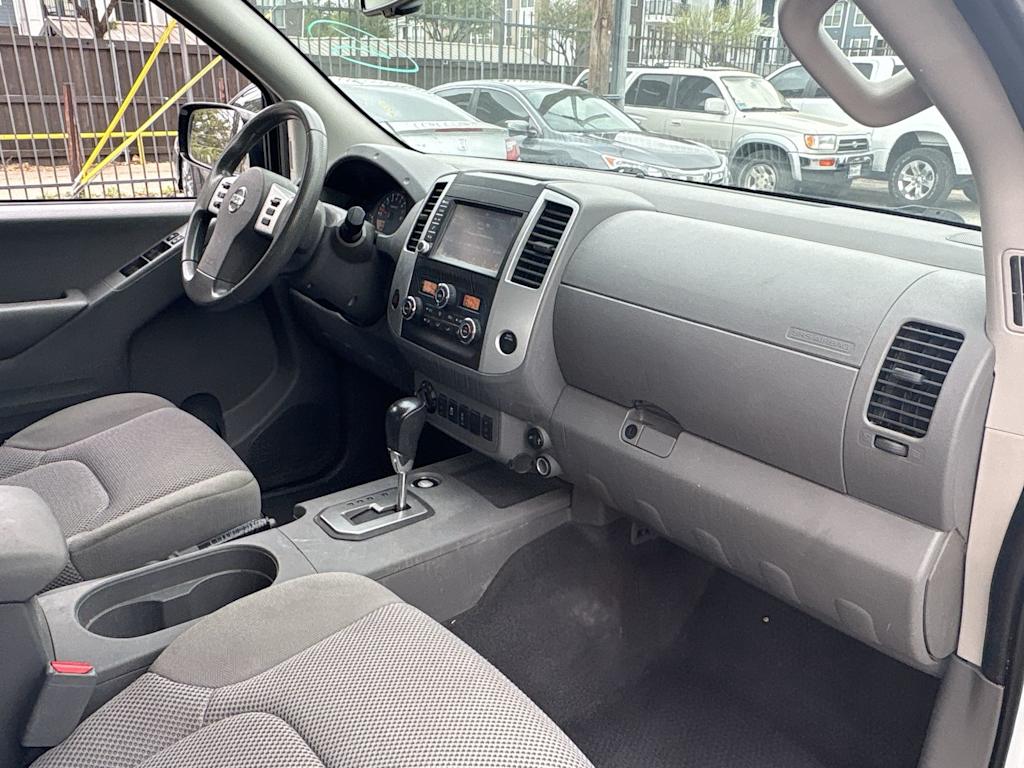 Thumbnail: 2020 Nissan Frontier - 13