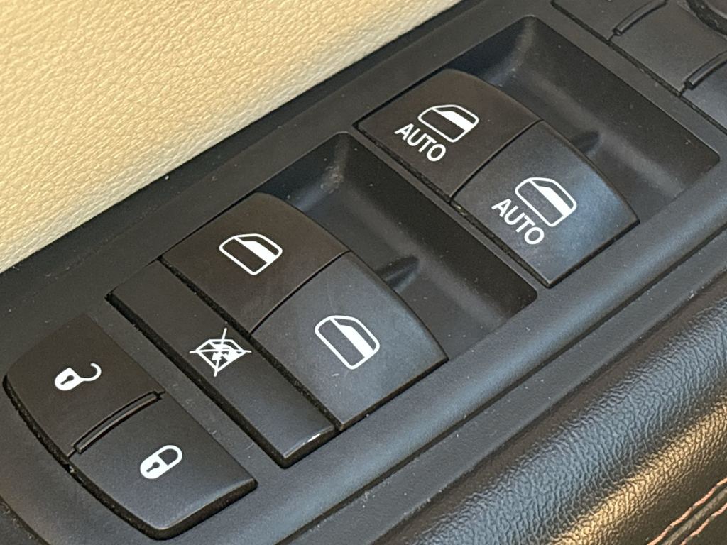 Thumbnail: 2019 Chrysler Pacifica - 39