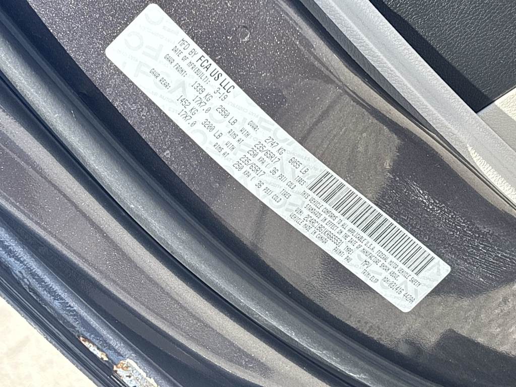 Thumbnail: 2019 Chrysler Pacifica - 40