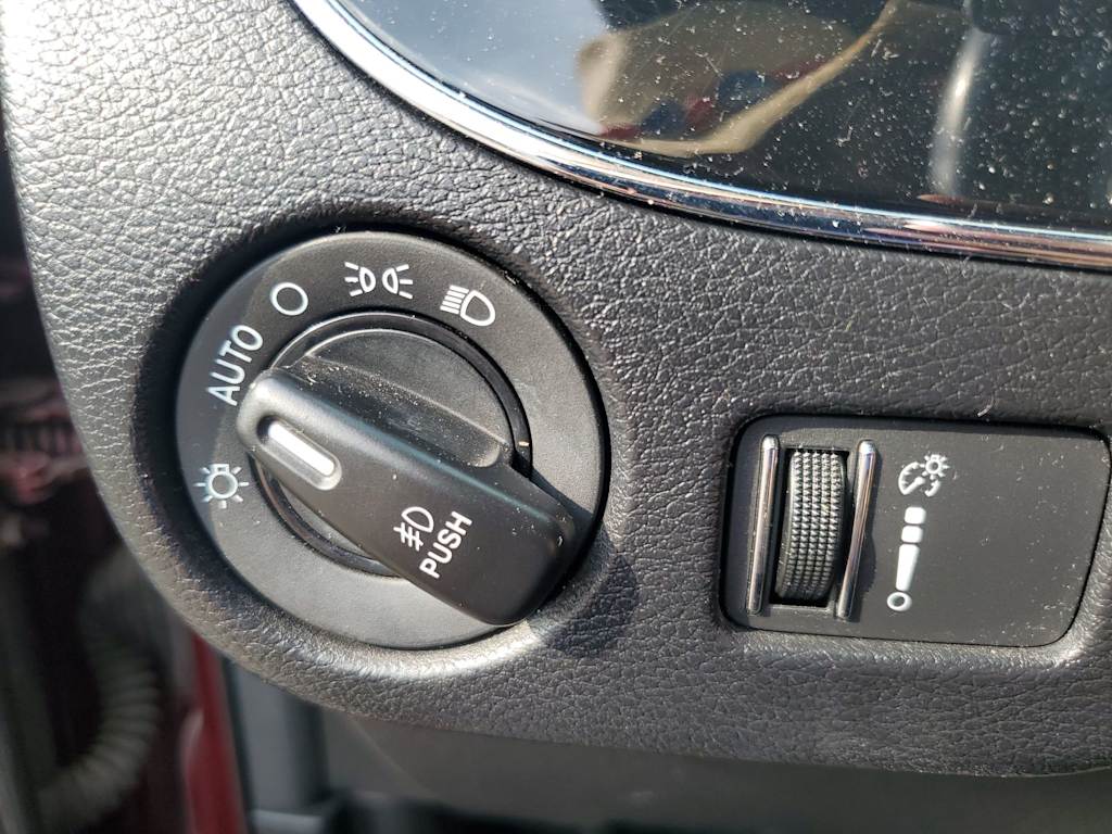 Thumbnail: 2018 Dodge Grand Caravan - 23