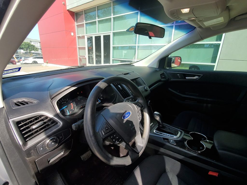 Thumbnail: 2017 Ford Edge - 9
