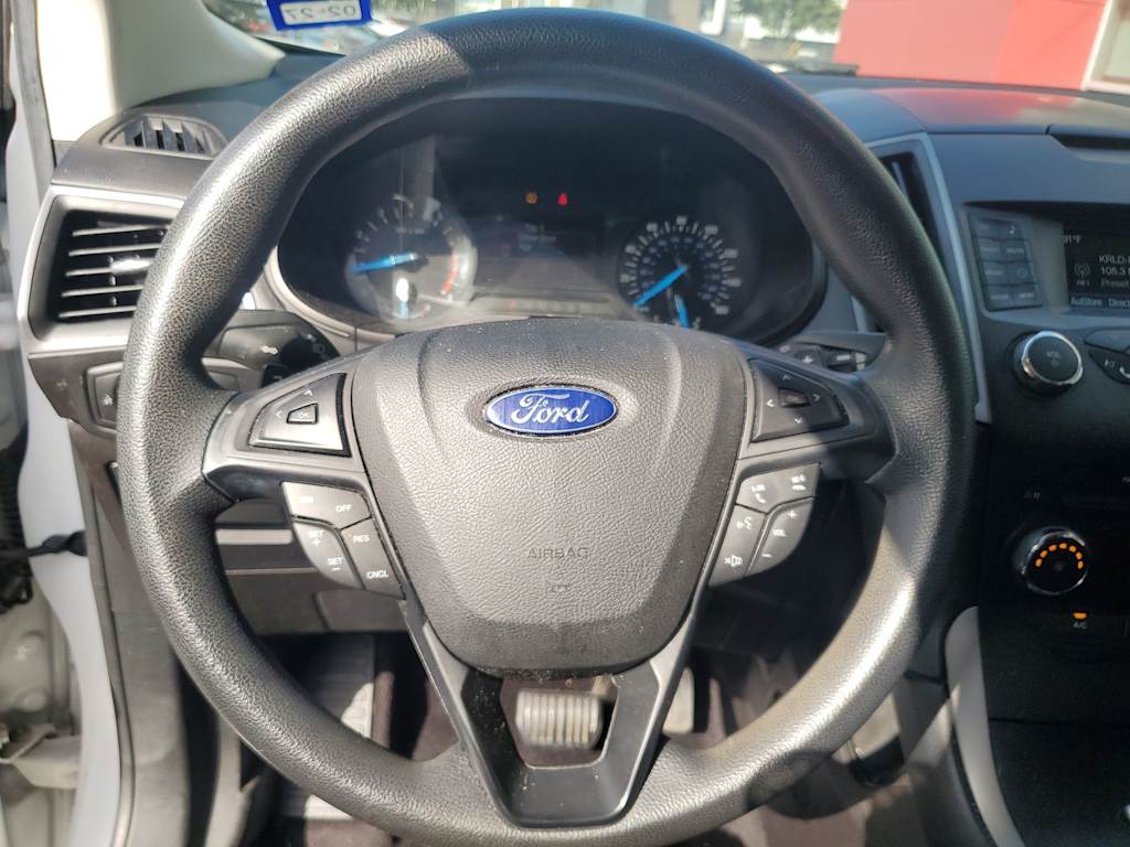 Thumbnail: 2017 Ford Edge - 10