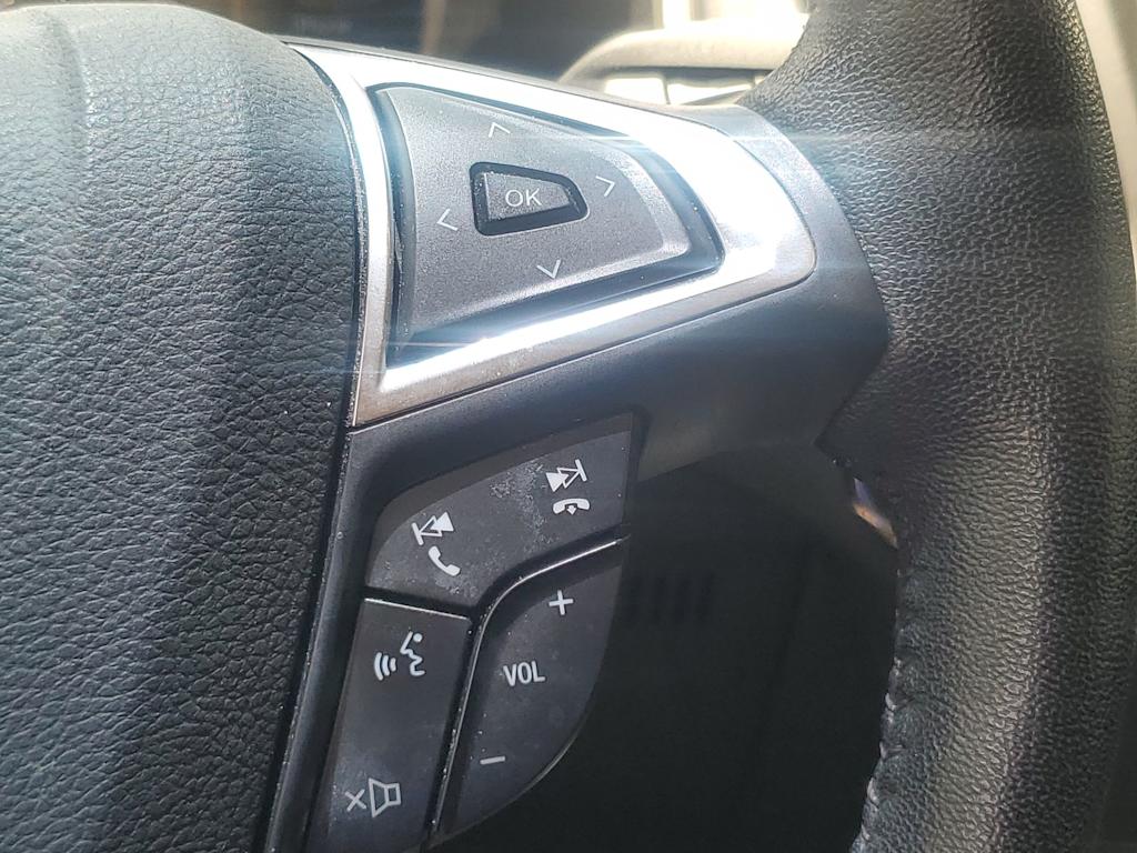 Thumbnail: 2019 Ford Edge - 23