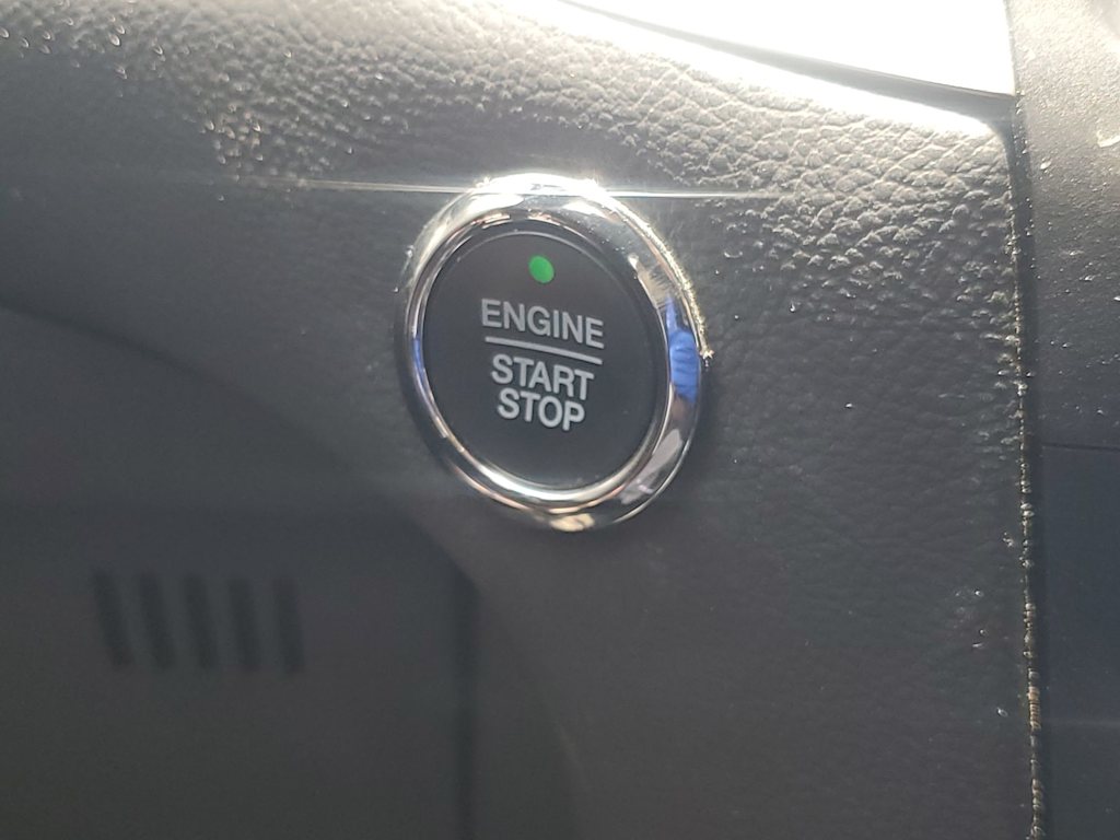 Thumbnail: 2019 Ford Edge - 24