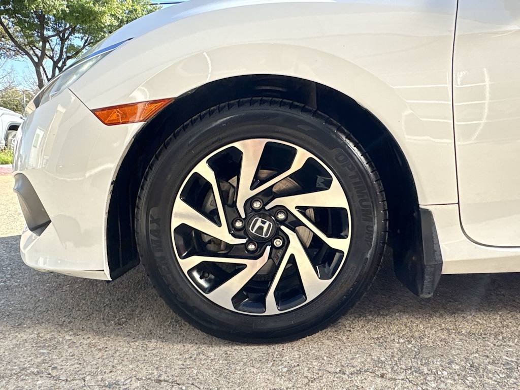 Thumbnail: 2018 Honda Civic - 8