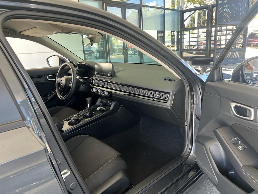 Thumbnail: 2023 Honda Civic - 32