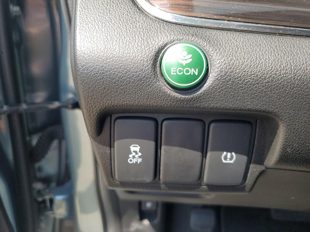 Thumbnail: 2015 Honda CR-V - 22