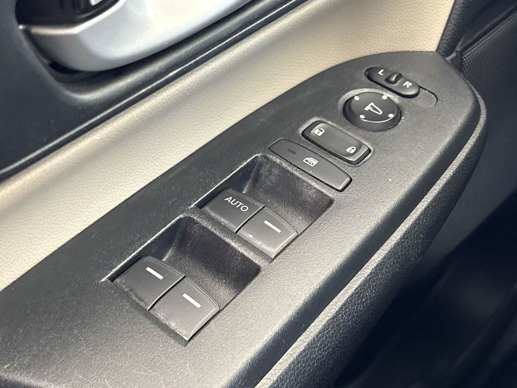 Thumbnail: 2018 Honda CR-V - 32