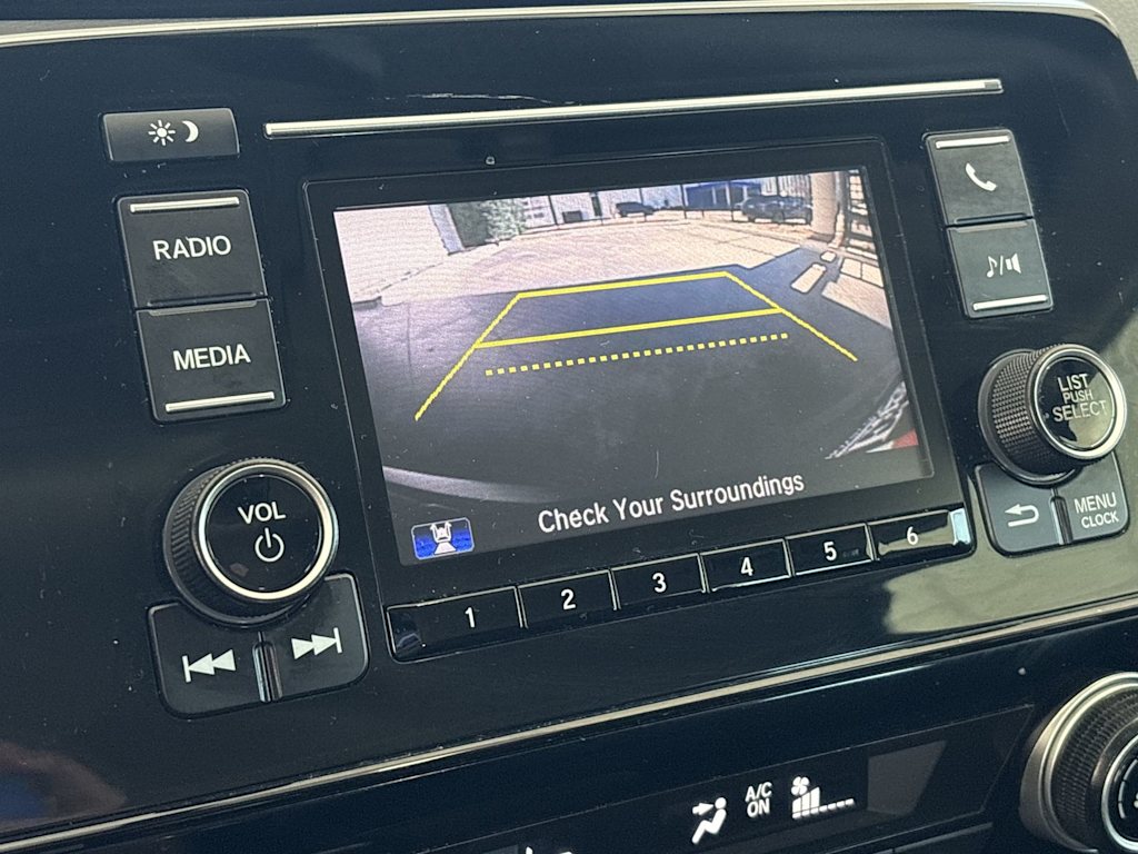 Thumbnail: 2018 Honda CR-V - 26