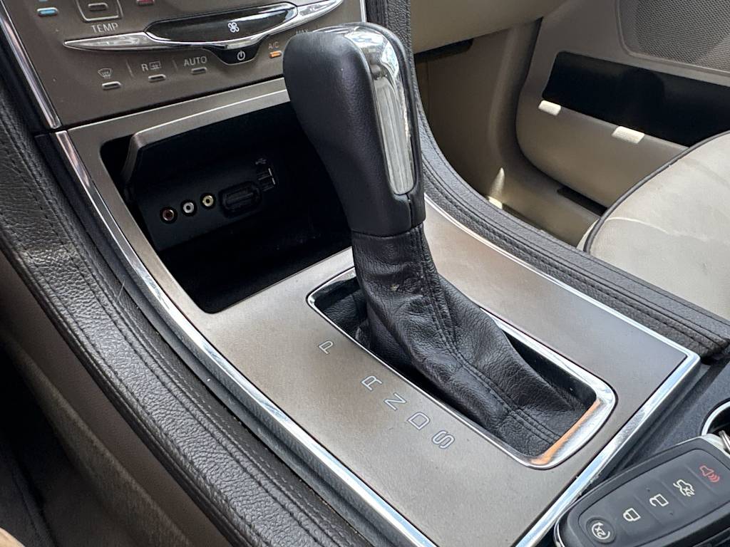 Thumbnail: 2015 Lincoln MKX - 11