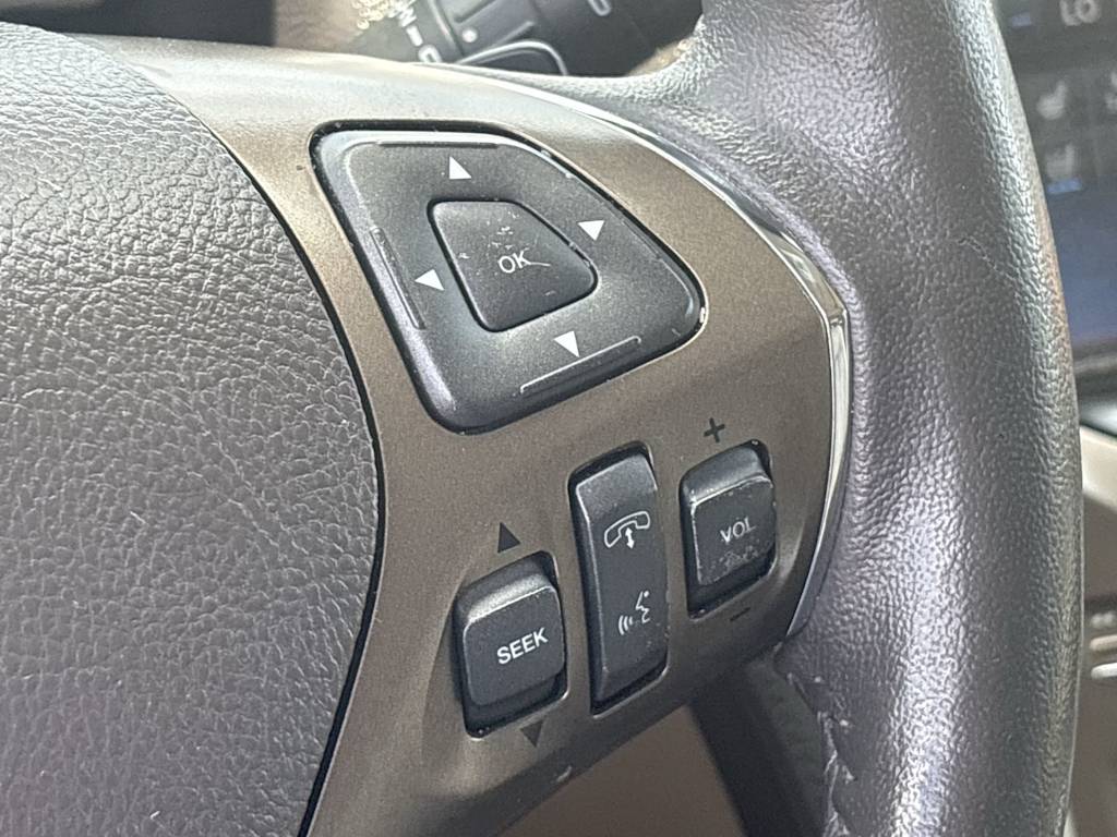 Thumbnail: 2015 Lincoln MKX - 20