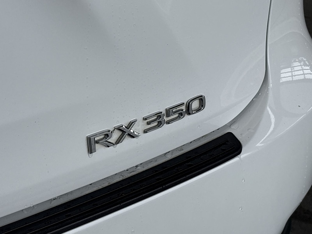 Thumbnail: 2020 Lexus RX - 7