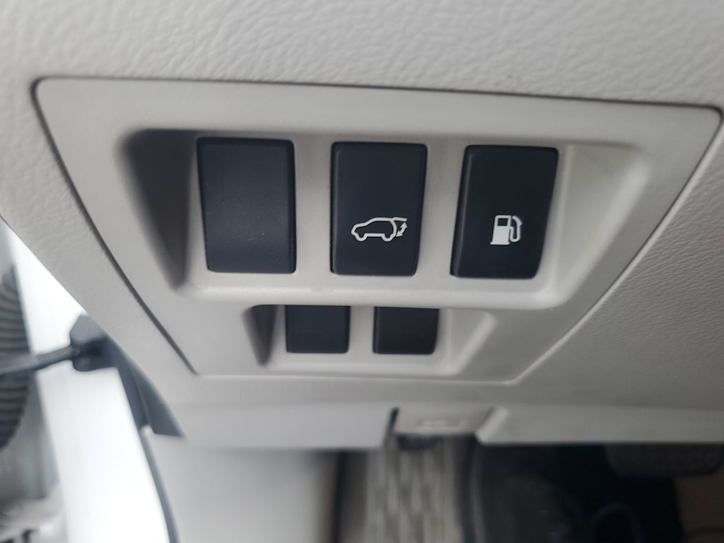 Thumbnail: 2011 Lexus RX - 21