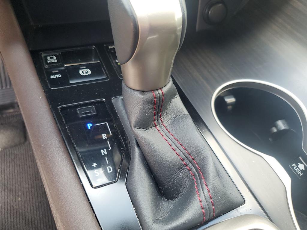 Thumbnail: 2016 Lexus RX - 18