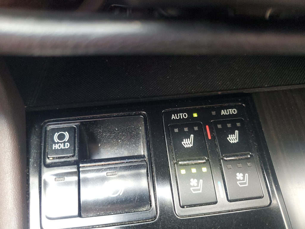 Thumbnail: 2016 Lexus RX - 27