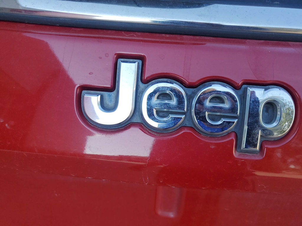 Thumbnail: 2019 Jeep Compass - 18