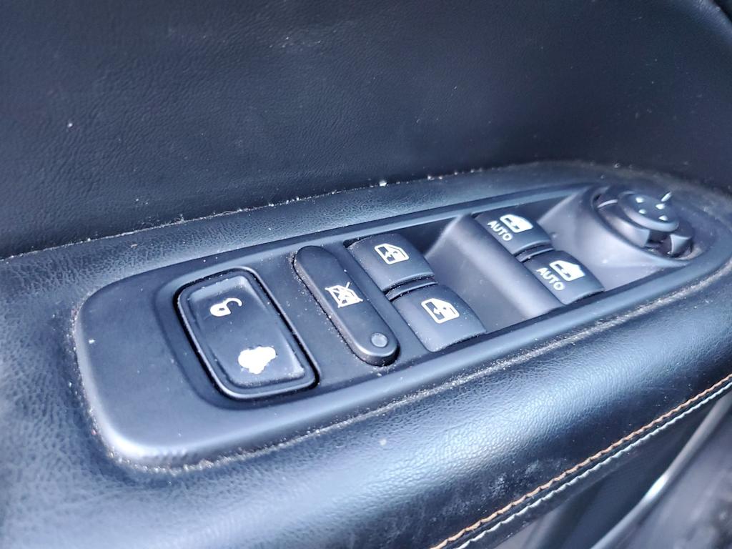 Thumbnail: 2019 Jeep Compass - 25