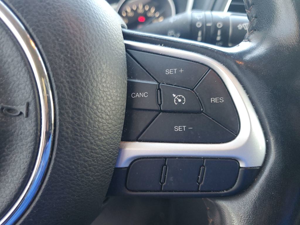 Thumbnail: 2019 Jeep Compass - 19
