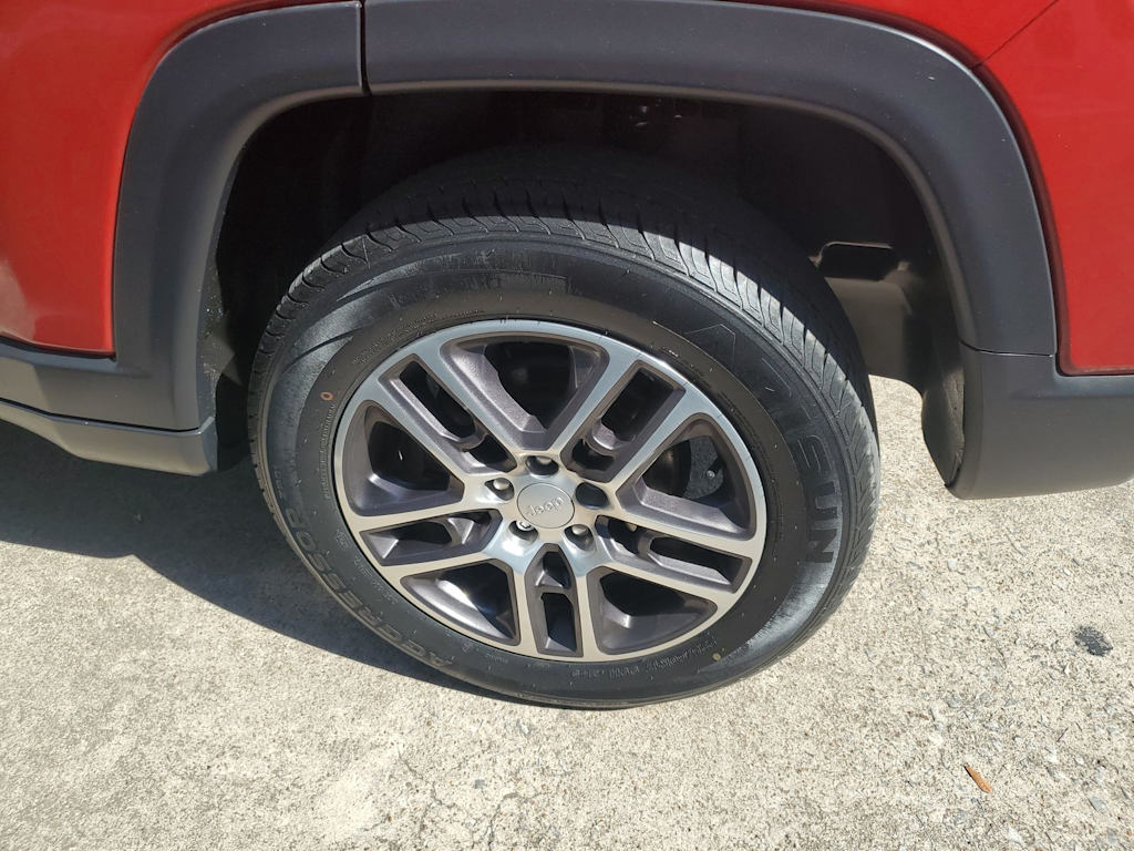 Thumbnail: 2019 Jeep Compass - 8