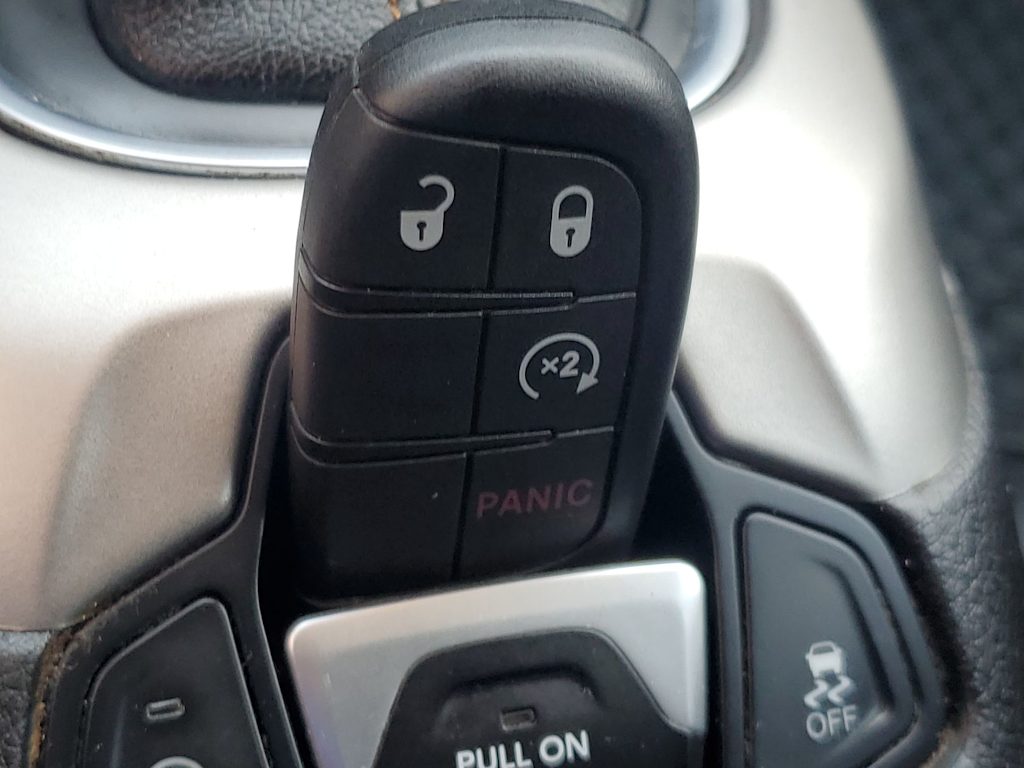 Thumbnail: 2019 Jeep Compass - 27