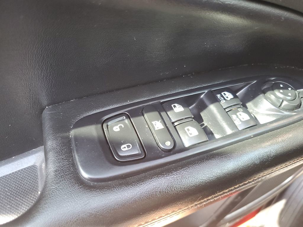 Thumbnail: 2019 Jeep Compass - 25